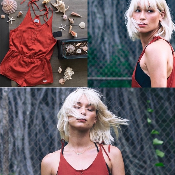 🌴💛HURLEY- ROMPER💛🌴 - Picture 2 of 8